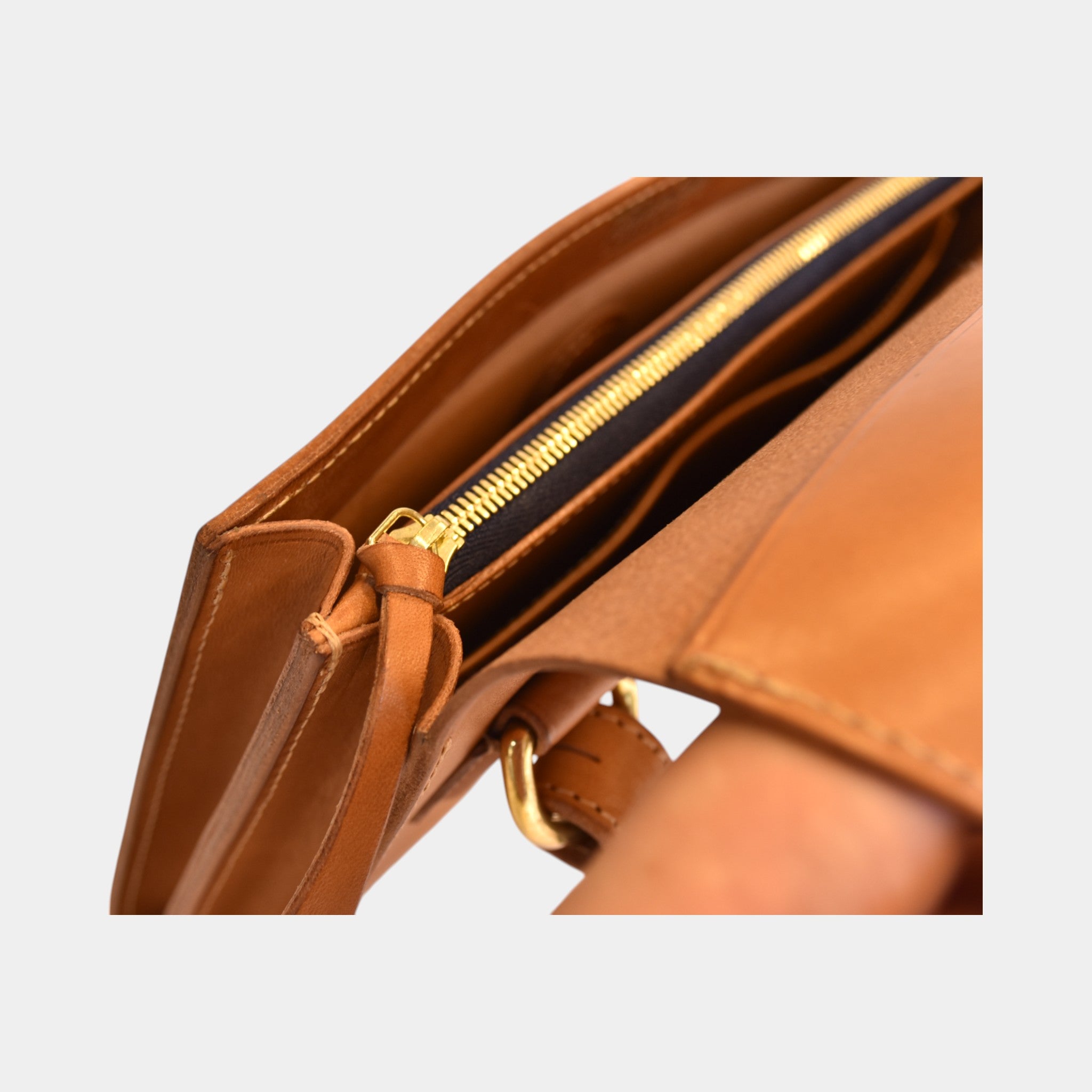 Tasche mit Reissverschluss für Herren aus natur  Leder
