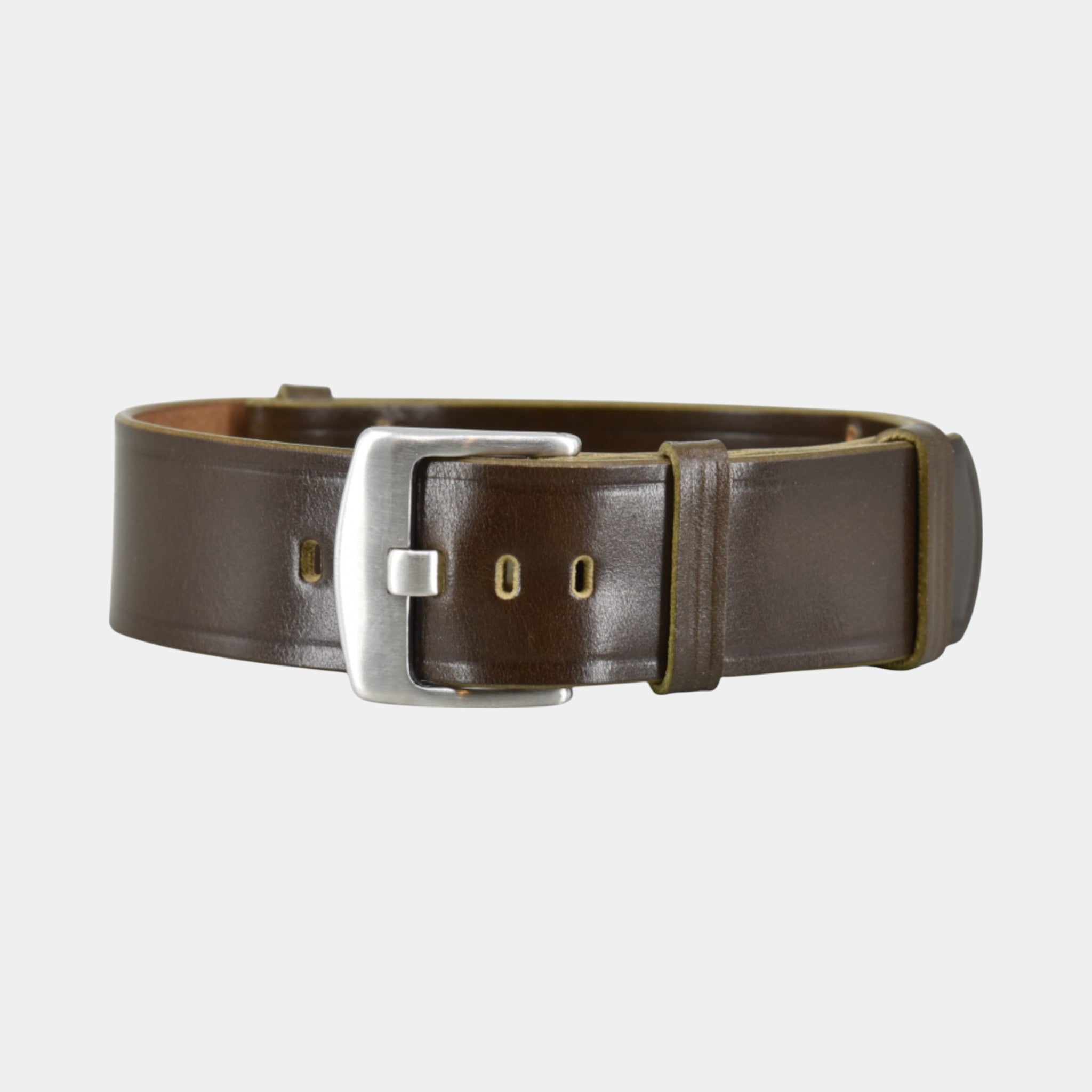 Shell Cordovan Natostrap in oliv farbe aus Pferdeleder