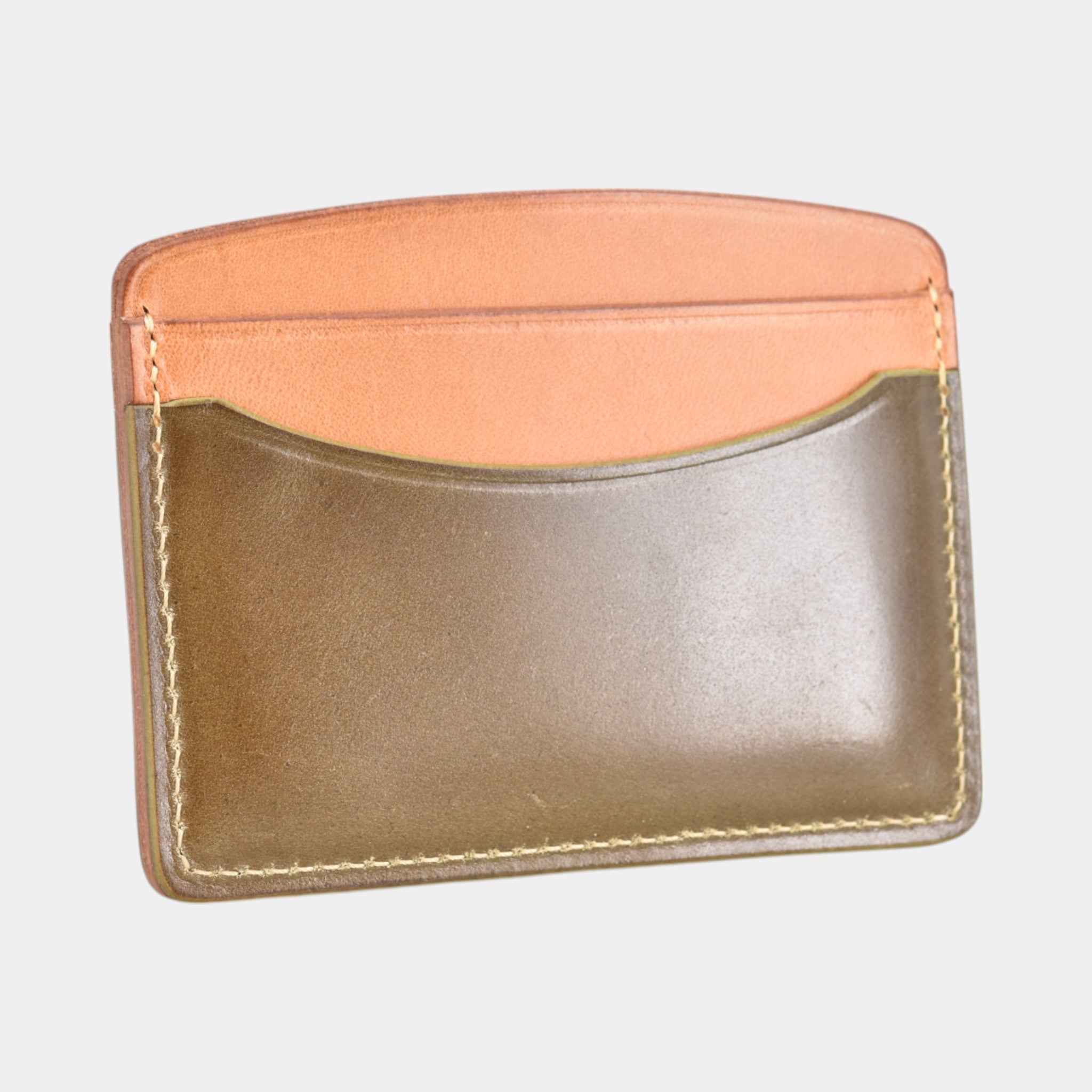 Shell Cordovan Cardholder in natur und oliv leder
