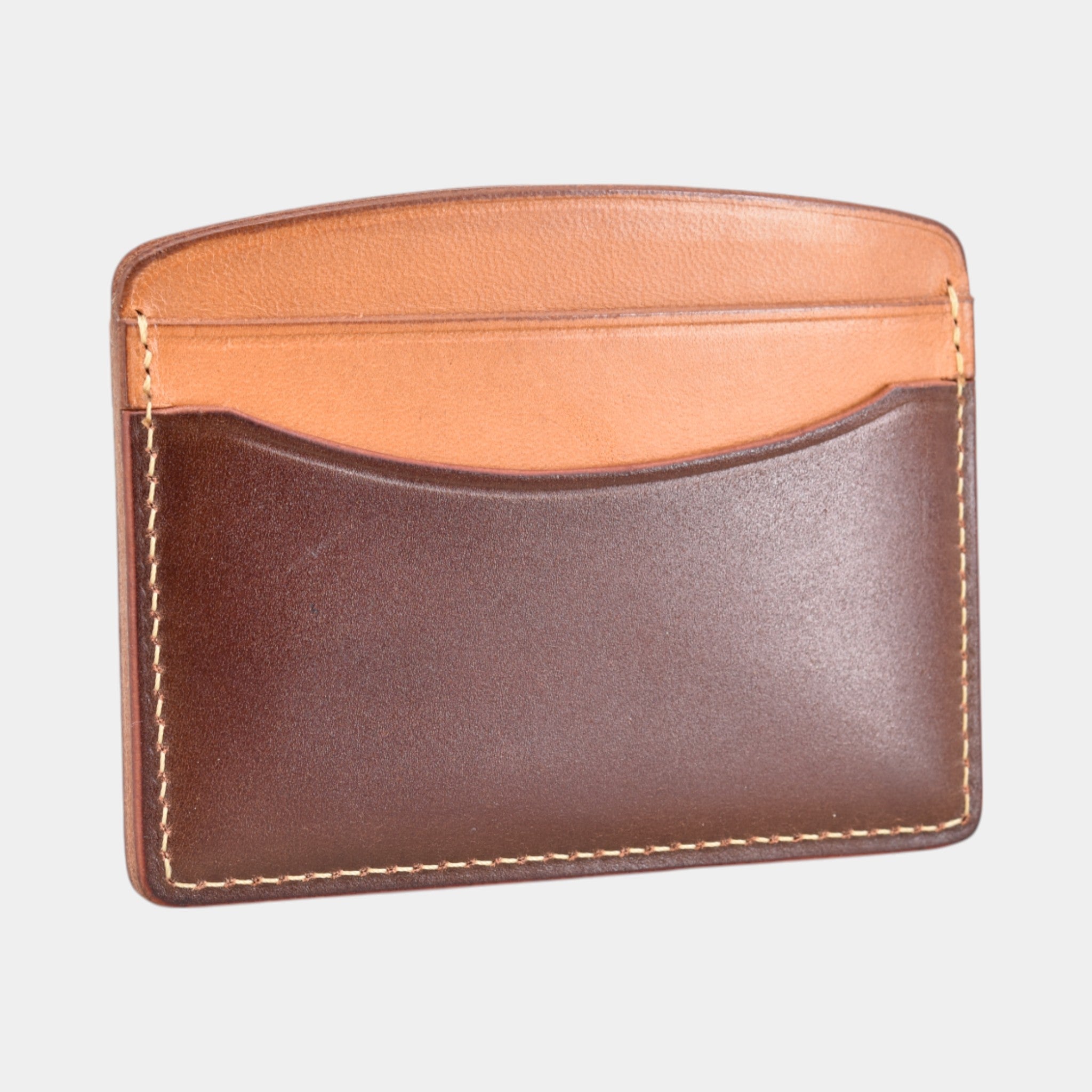 Shell Cordovan Cardholder in natur und olxblood leder