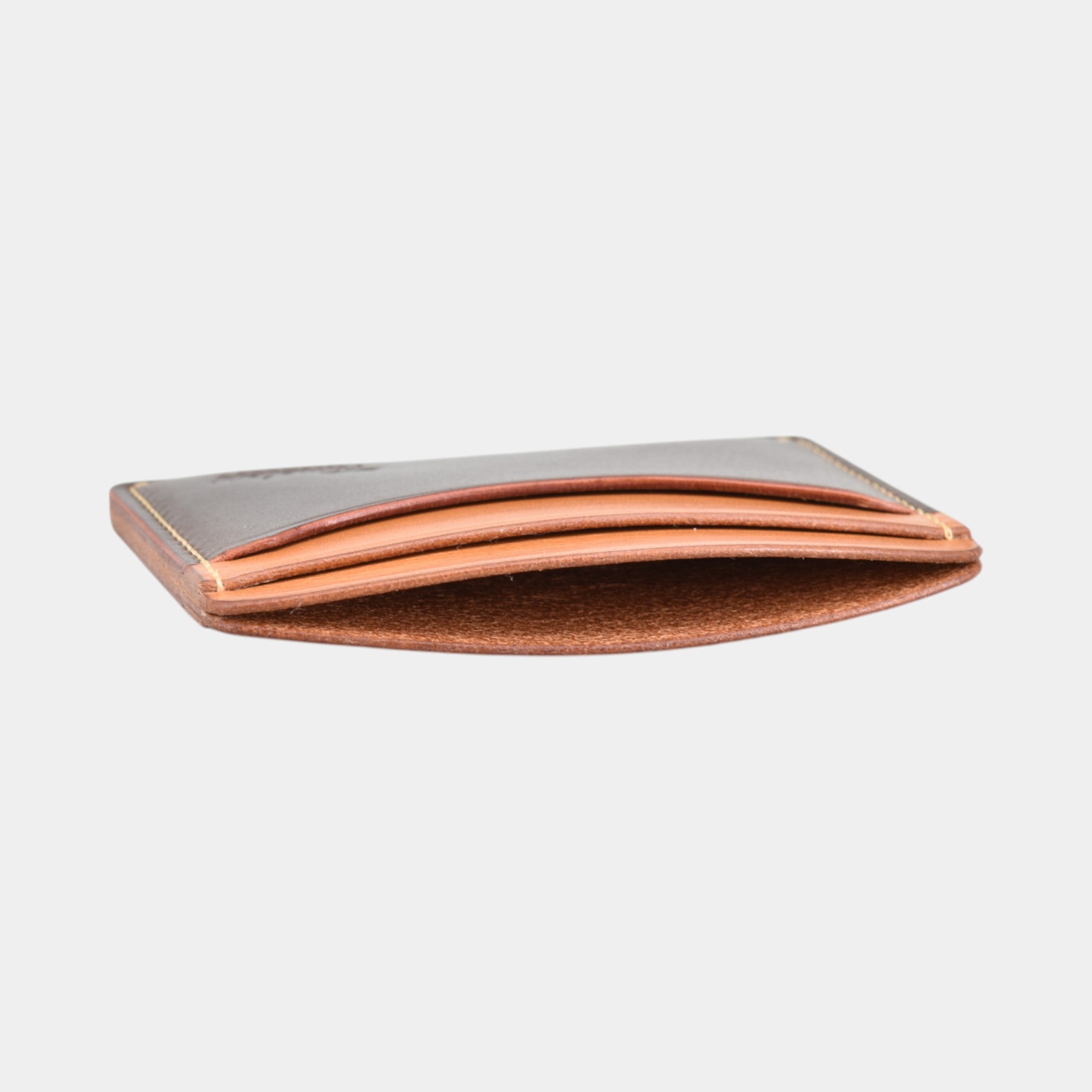 Shell Cordovan Cardholder in natur und olxblood leder